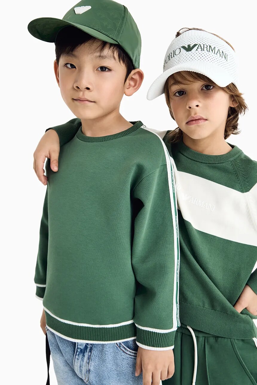 

Кепка Emporio Armani, зеленый