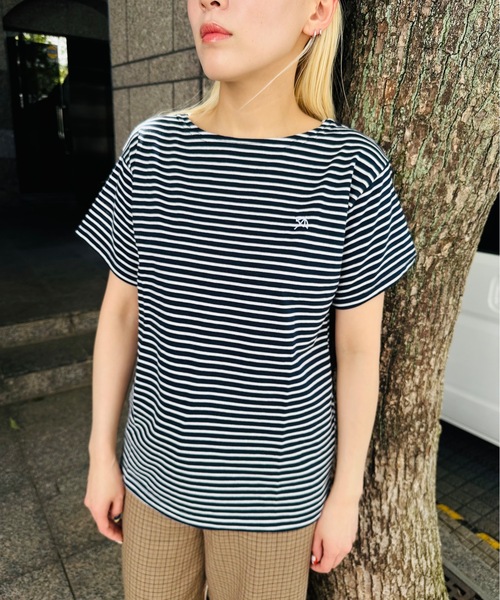 

Футболка с вырезом-лодочкой и бордовой отделкой Arnie Arnold Palmer, черный