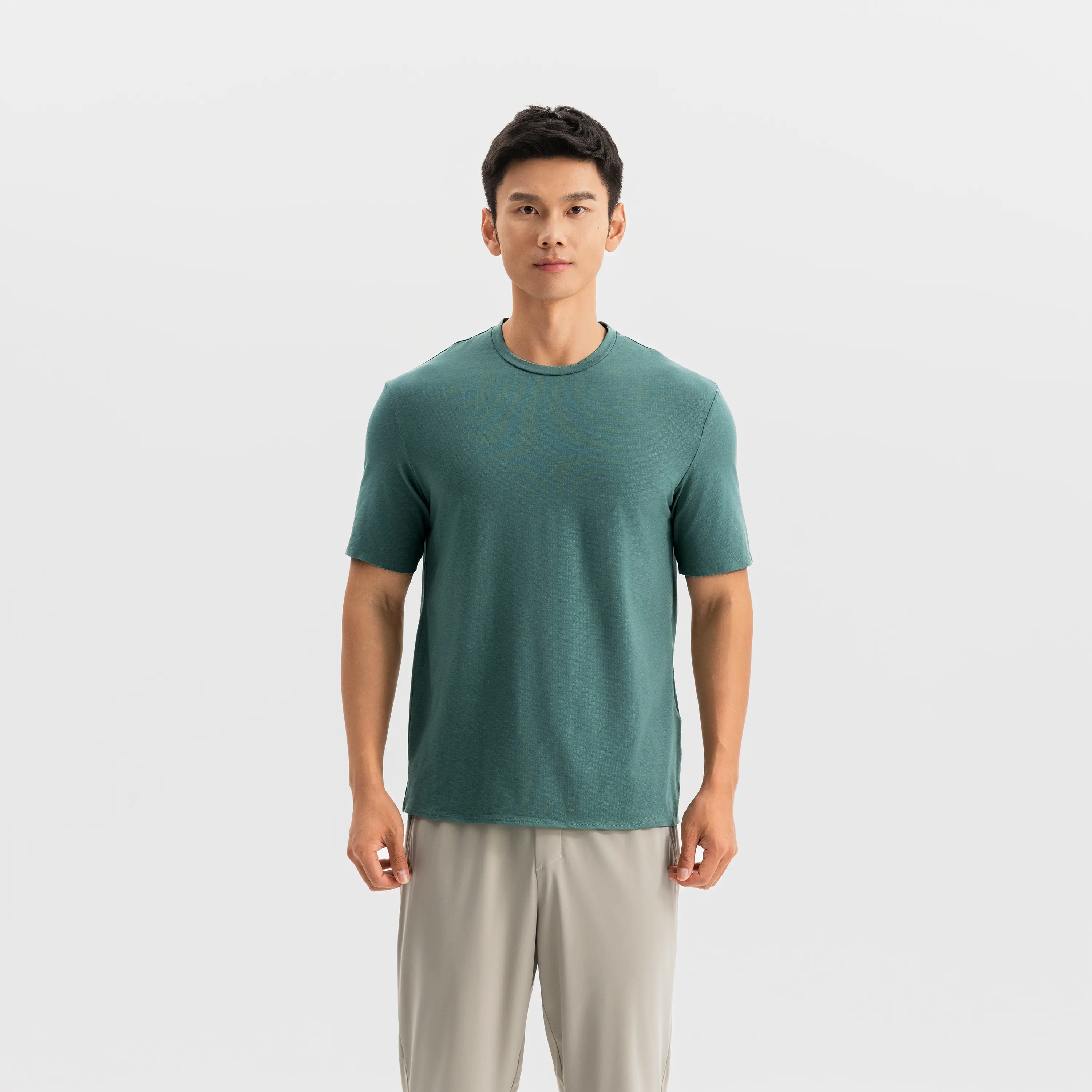 

Мужская футболка для тренировок Domyos мягкая дышащая эвкалиптовый зеленый