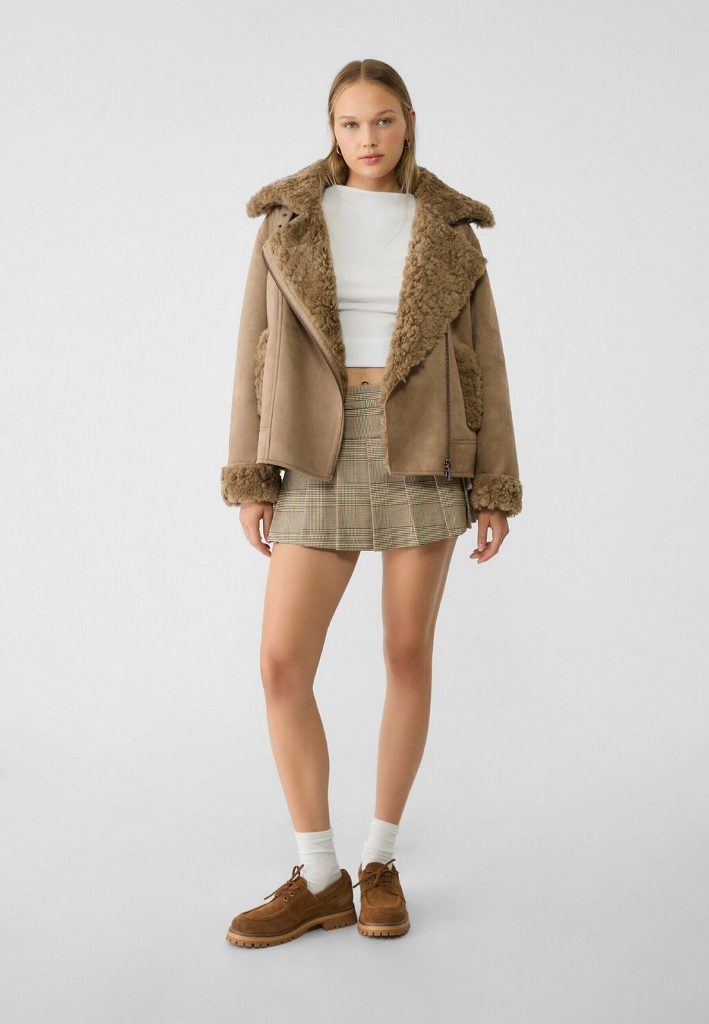 

Куртка из искусственной кожи Stradivarius, коричневый