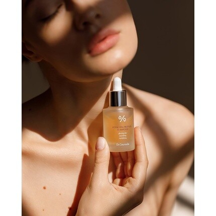 Медовая питательная эссенция Royal Vita Propolis 33 ампулы для корейского ухода за кожей с экстрактом маточного молочка и пантенолом Dr.Ceuracle, Dr. Ceuracle — фото 2
