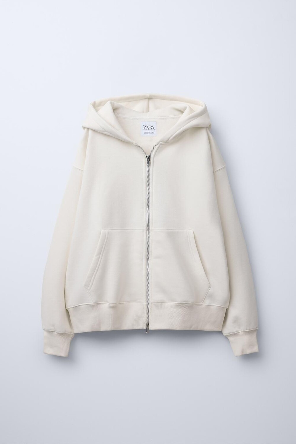 

Толстовка с капюшоном и застежкой-молнией ZARA, экрю