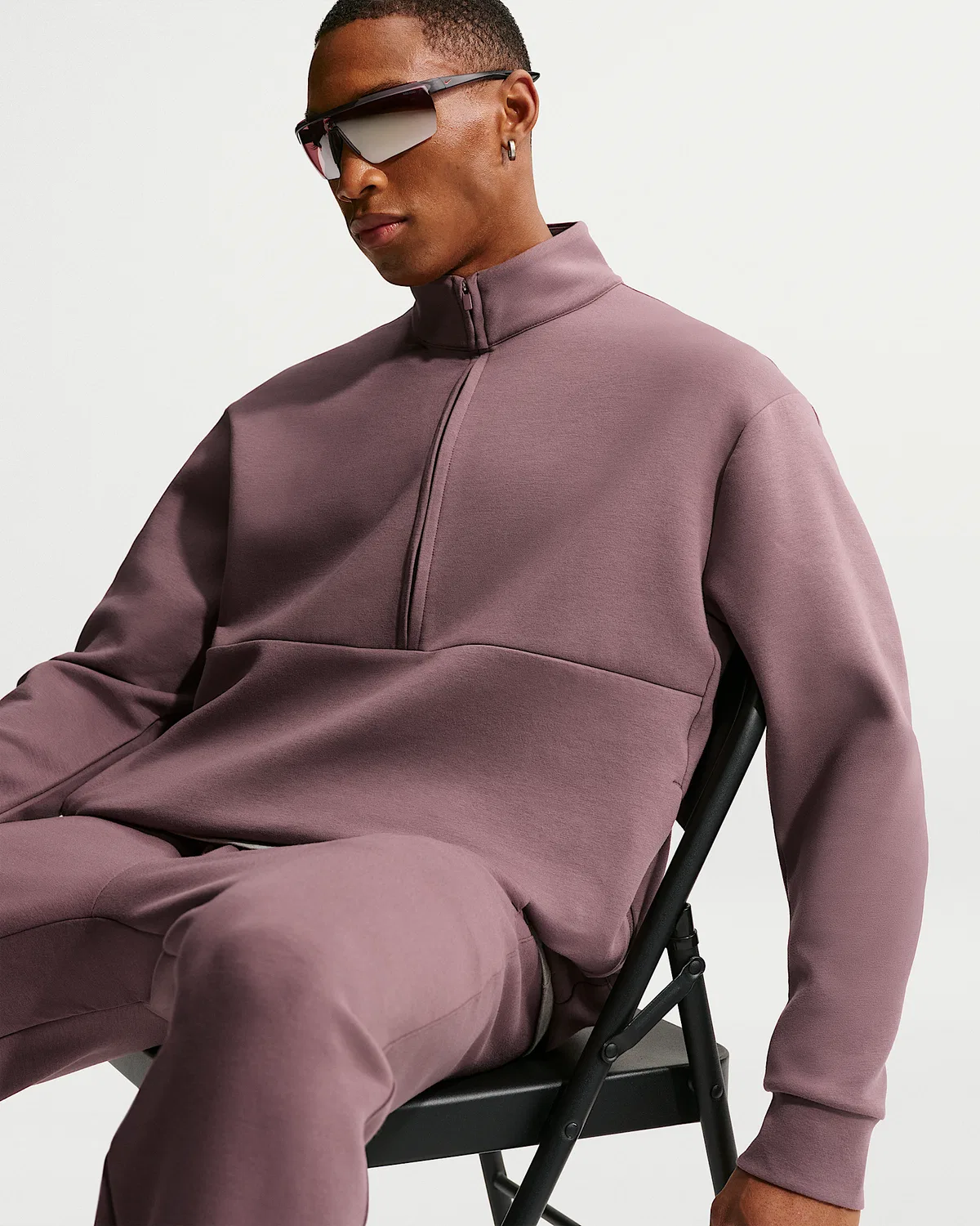 Мужская футболка с половинной молнией Nike 24.7 ImpossiblySoft Dri-FIT, Tattoo/Black/Burgundy Crush — фото 3