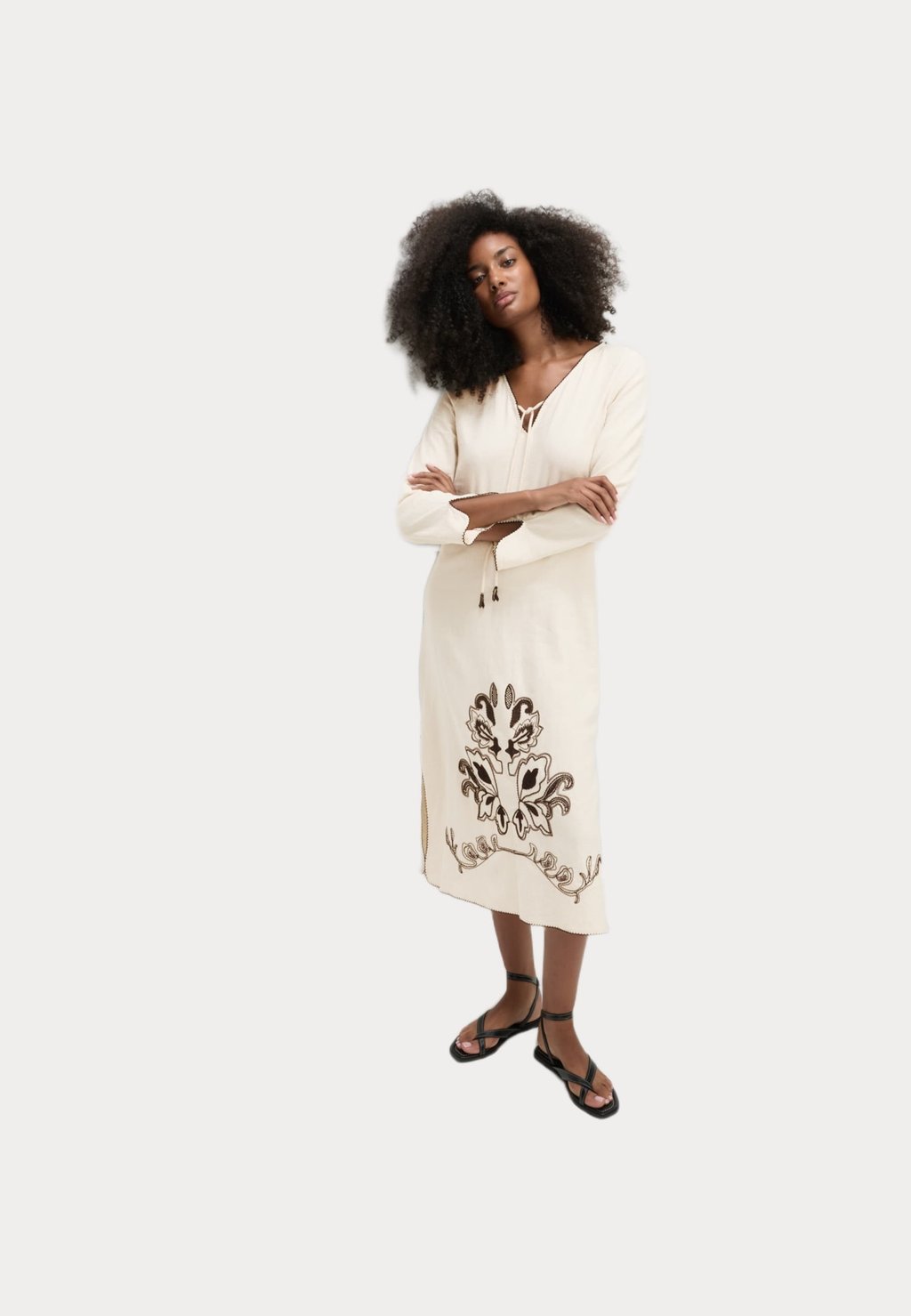 

Повседневное платье EMBROIDERED MIDI Marks & Spencer, бежевый
