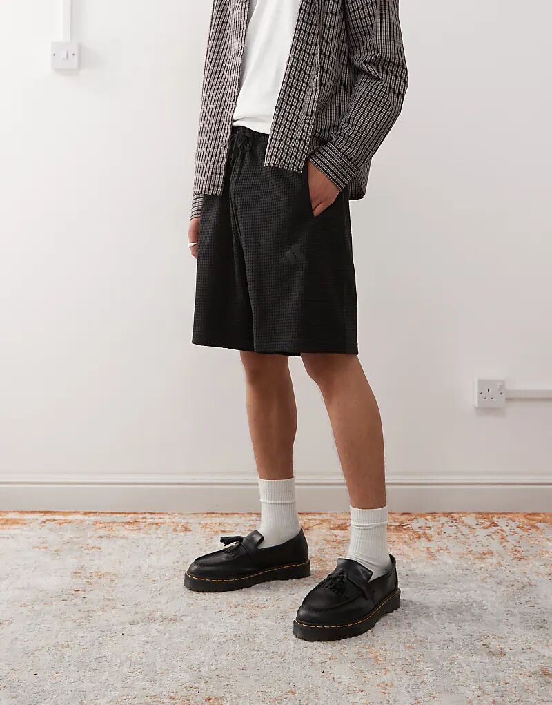 

Вафельные шорты adidas Sportswear черного цвета Adidas Originals