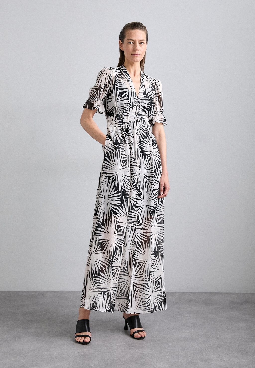 

Длинное платье Erica Long Dress Diane von Furstenberg, черно/белое