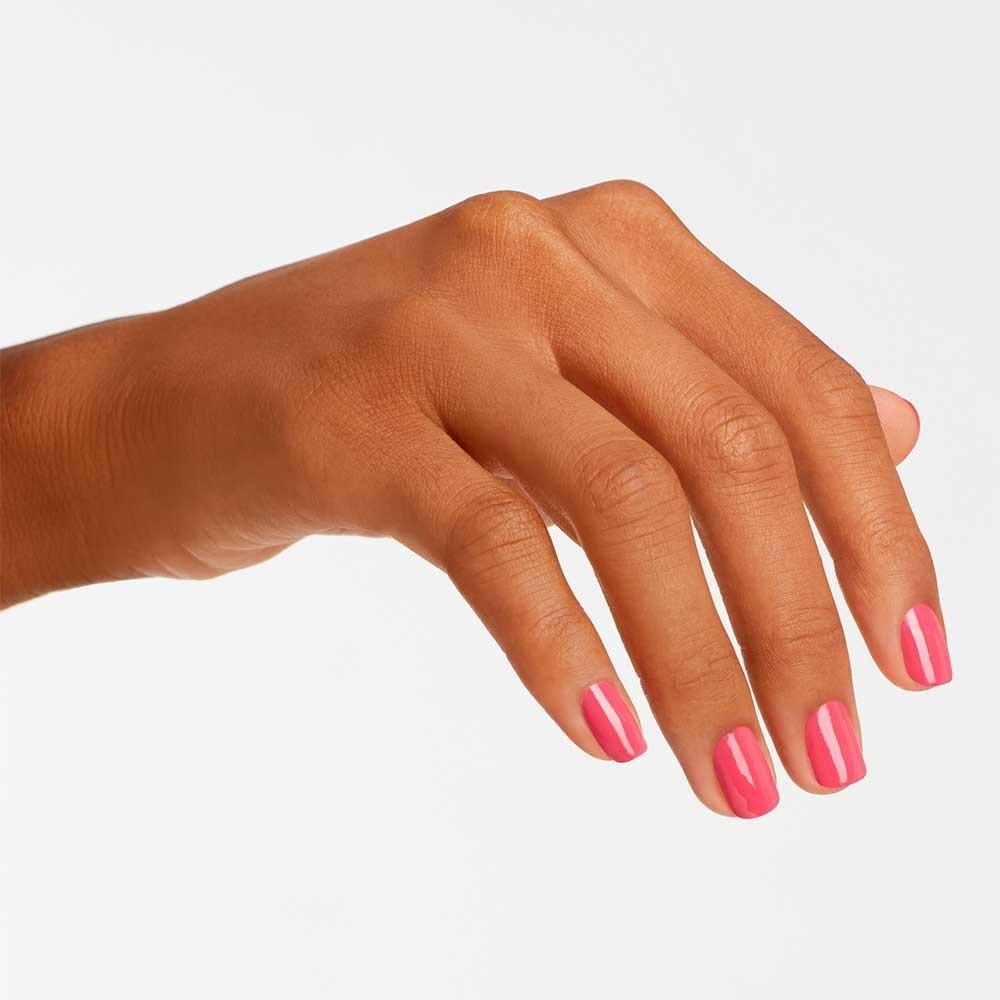 Лак для ногтей nail lacquer classic Opi, nlm23 - strawberry margarita, объем 15 мл — фото 3
