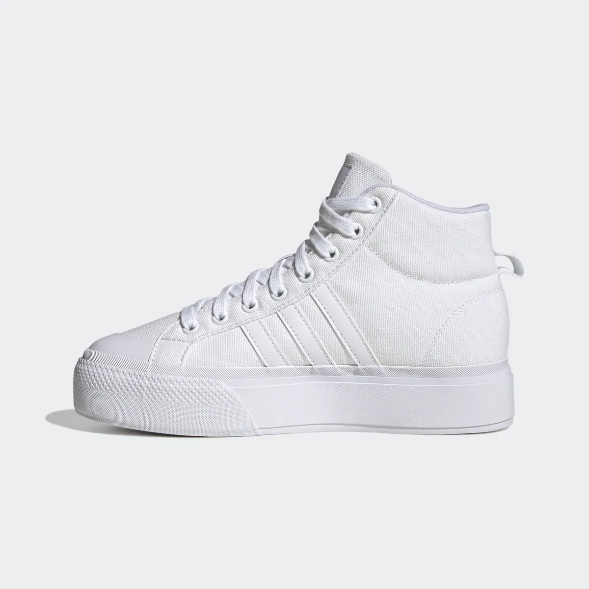 Спортивные кроссовки adidas "BRAVADA 2.0 PLATFORM MID" Adidas Sportswear, белый — фото 3