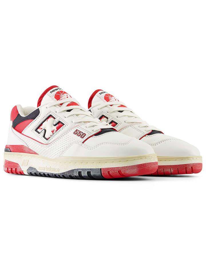 Кроссовки на шнуровке 550 New Balance, цвет creme/rot