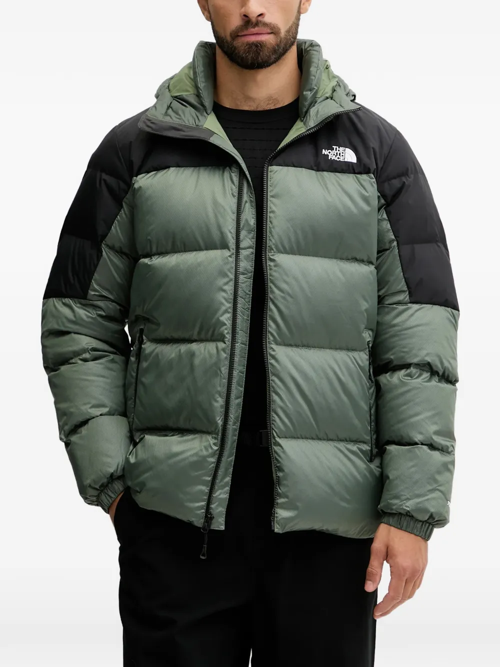 

Стеганая куртка с капюшоном The North Face, зеленый