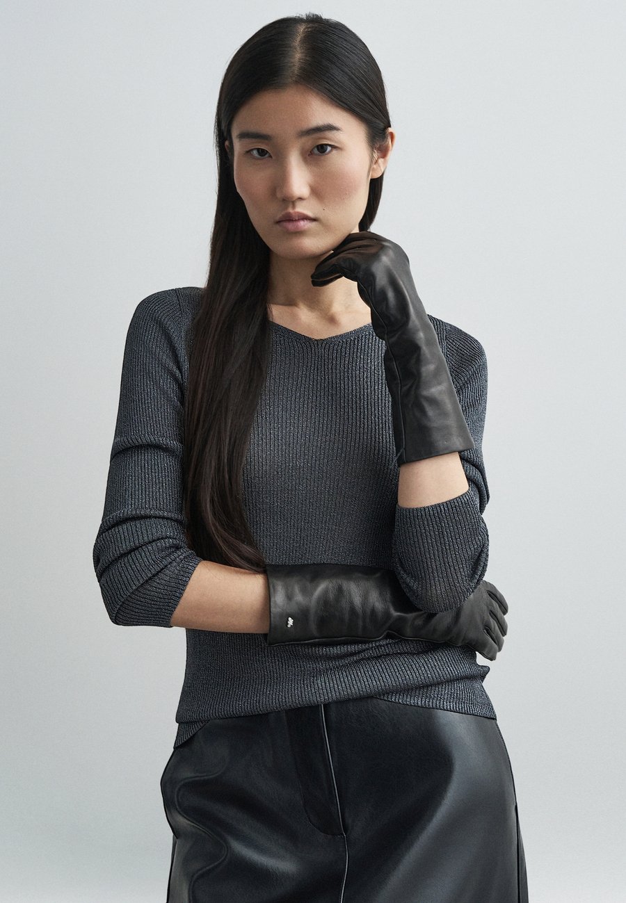 

Джемпер Tiger of Sweden ALIIANNA, Army Petrol/Teal