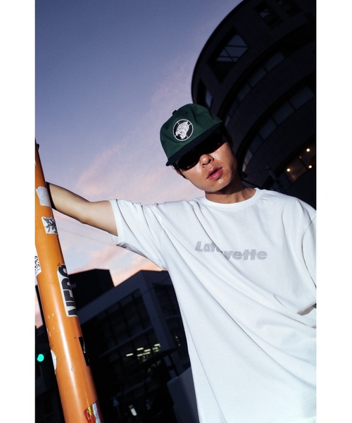 

LFYT Футболка с коротким рукавом, светоотражающий логотип, Lafayette, белый