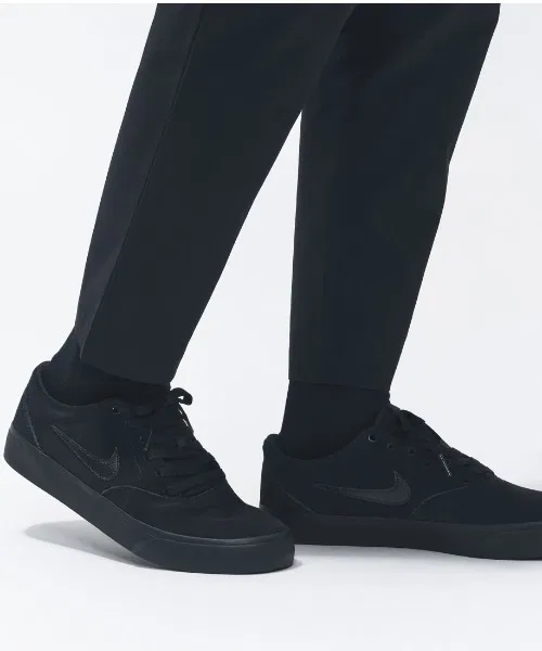 Мужские сникеры из натуральной замши Charge NIKE чёрные