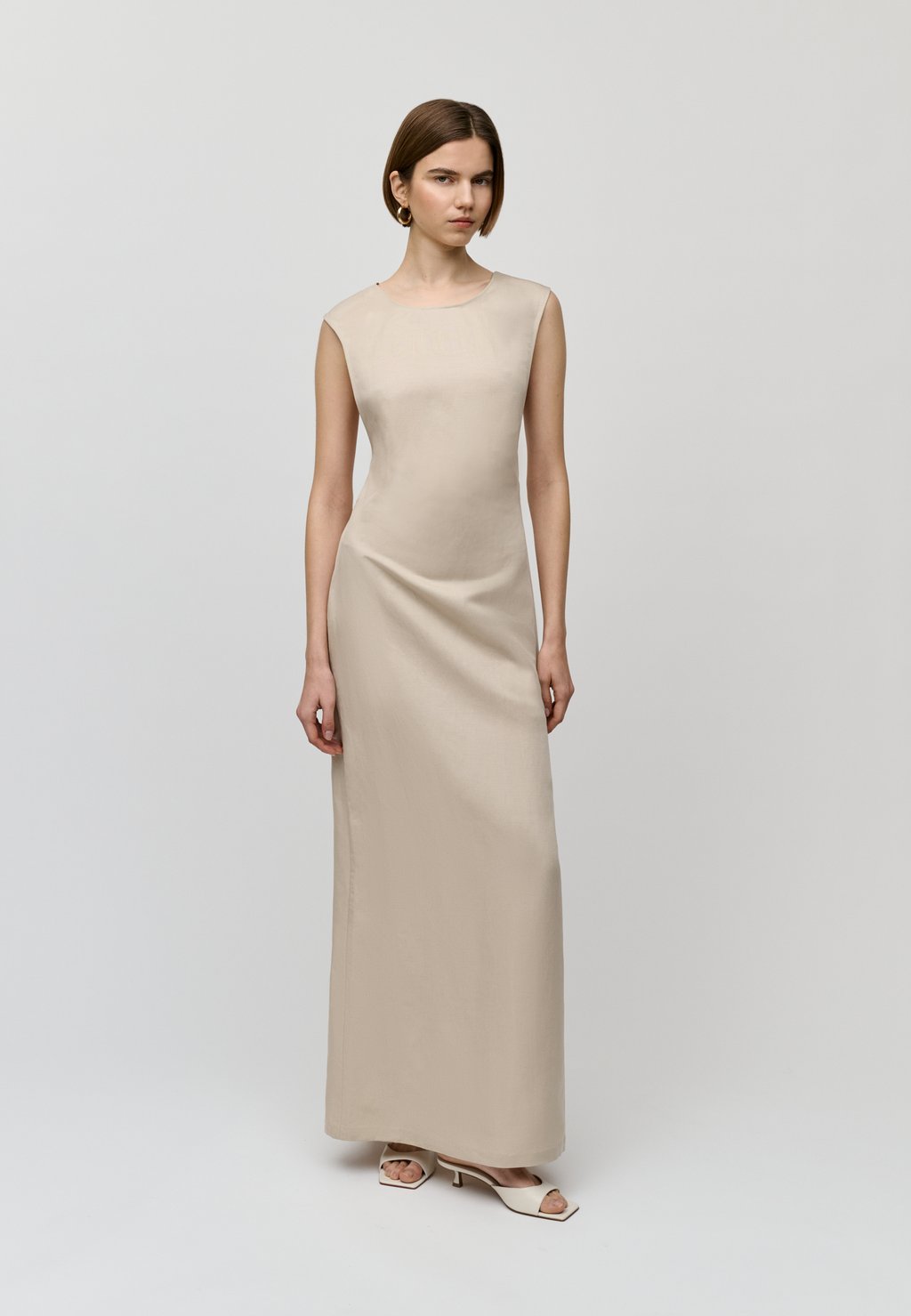 

Платье макси NADEAN IVY OAK, цвет Light Canvas