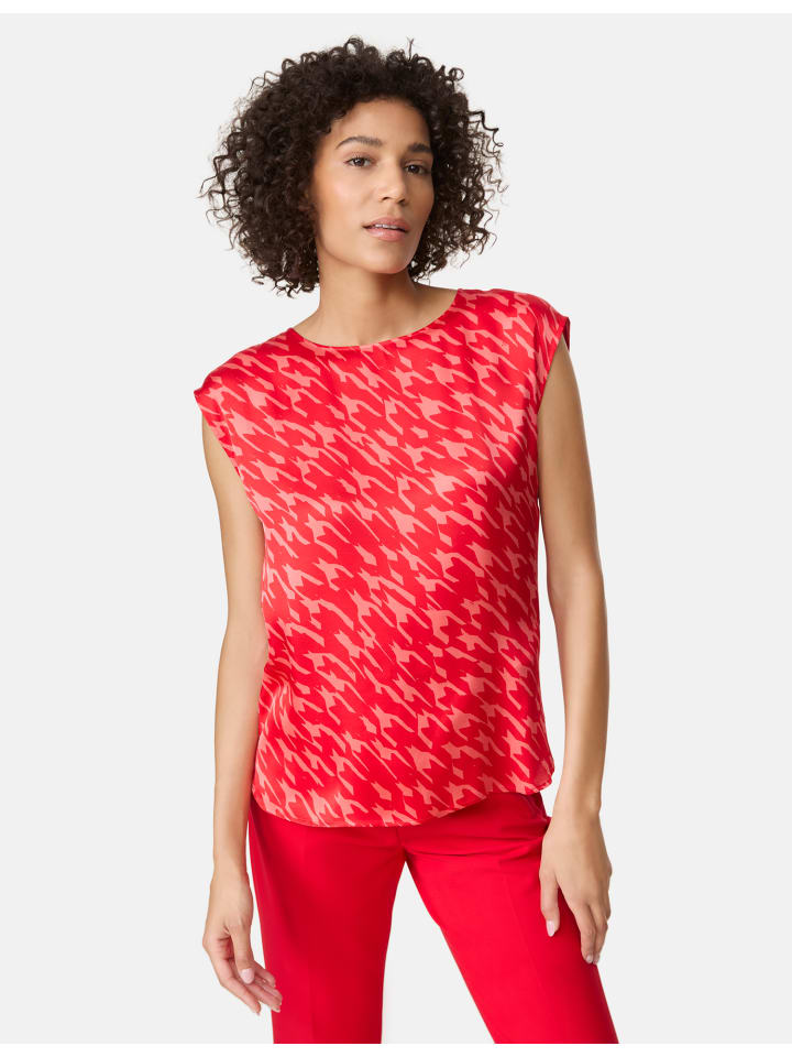 

Блуза Gerry Weber ohne Arm, цвет red/rouge houndstooth small