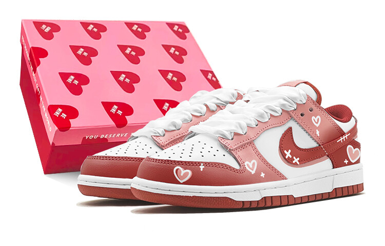 

Кроссовки Nike Dunk Skateboarding Shoes Women's Low-top White, темно-красный