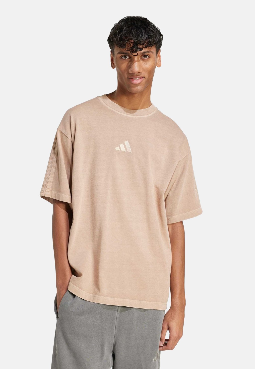 

Базовая футболка ALL SZN WASHED Adidas Sportswear, бежевый