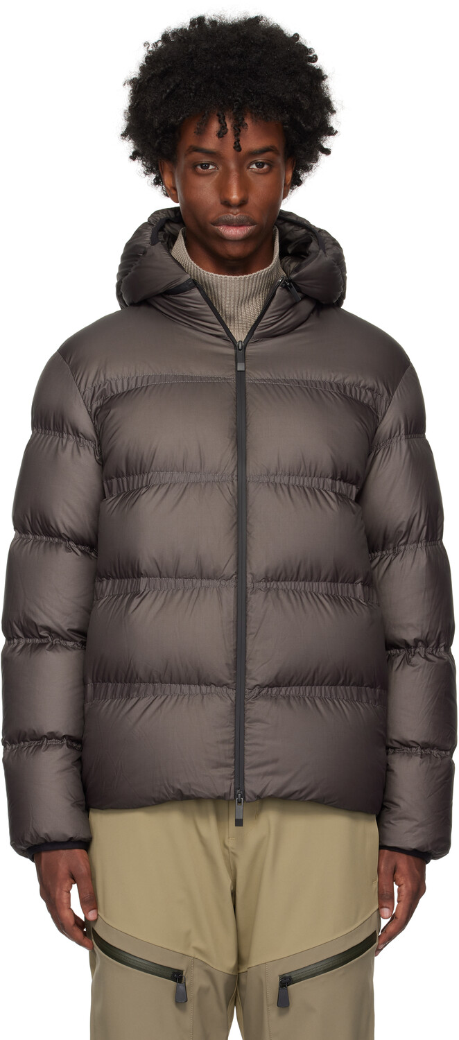 

Коричневый пуховик Masac Moncler