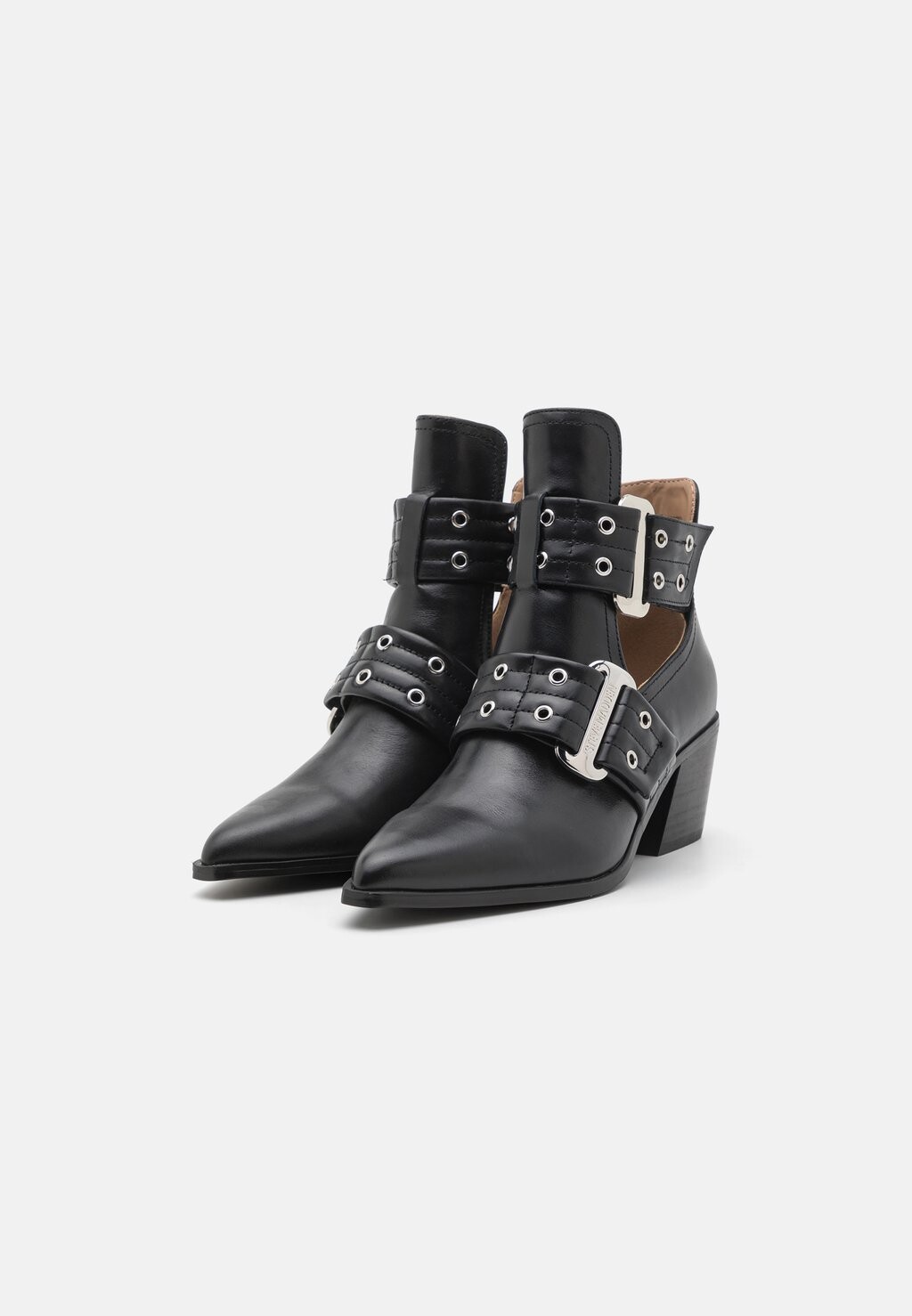 Ковбойские/байкерские ботинки по щиколотку GRAZIA Steve Madden, черный