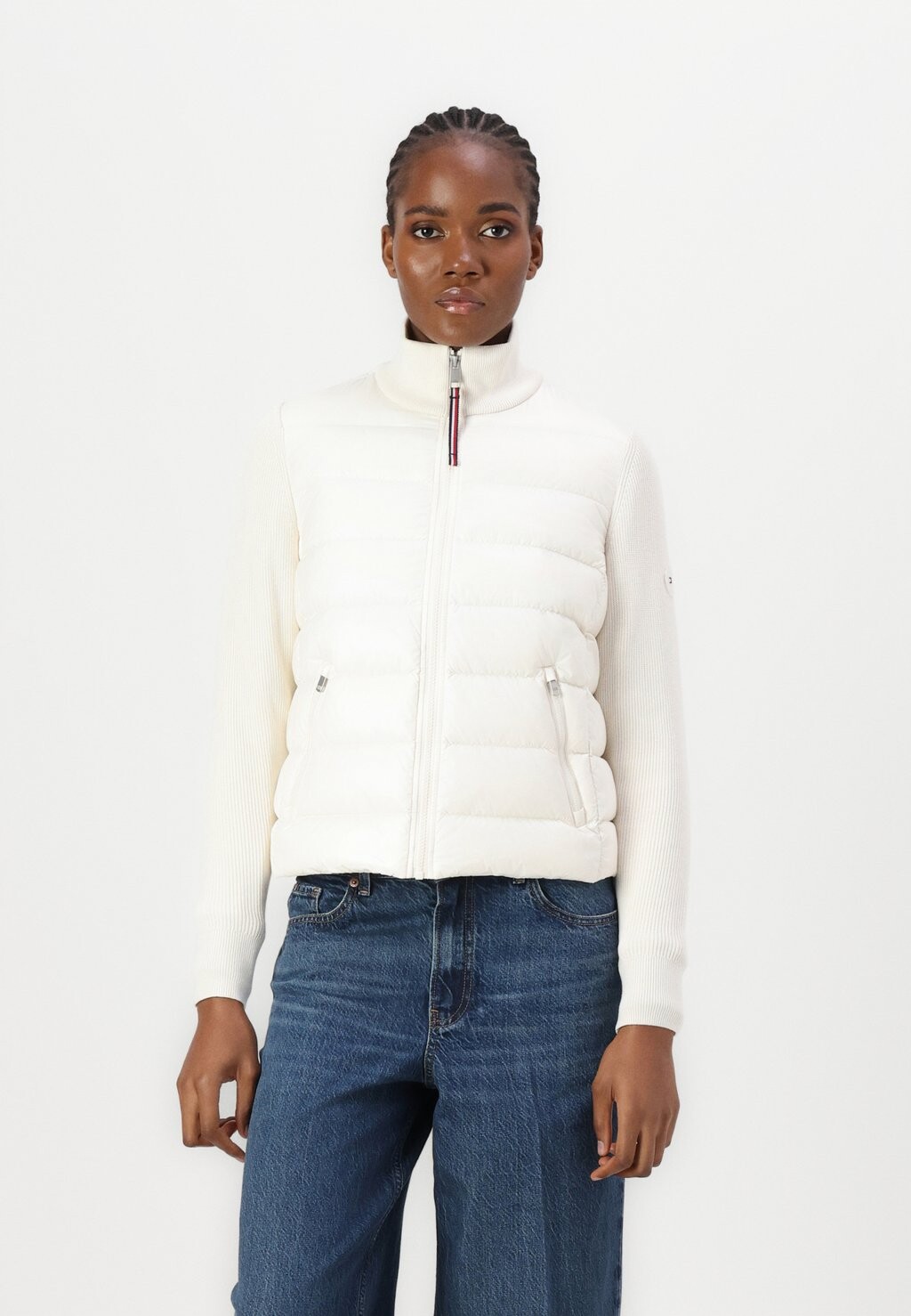 

Пуховик FEMININE GLOSS Tommy Hilfiger, молочный