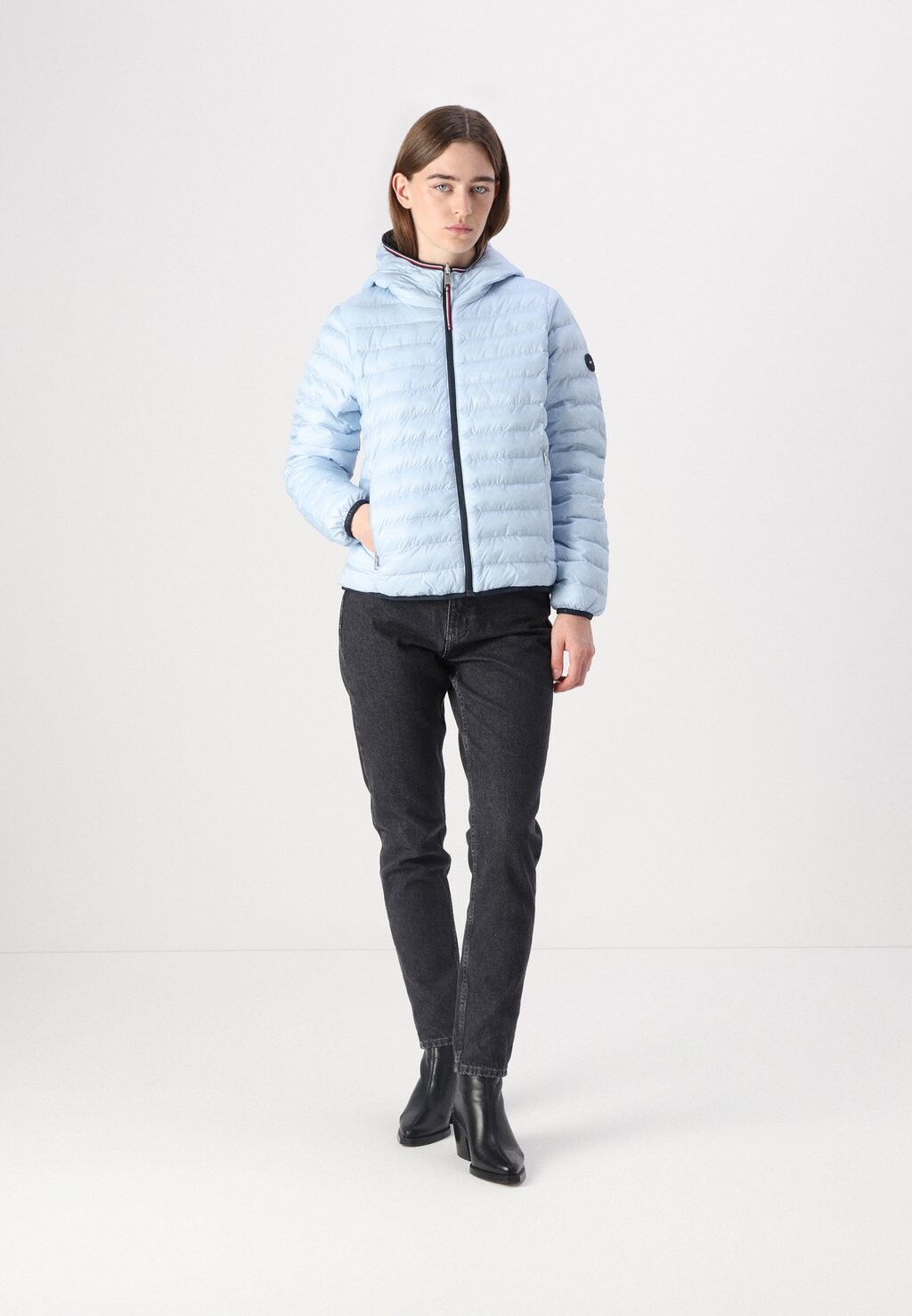 

Легкая куртка REVERSIBLE JACKET Tommy Hilfiger, светло-голубой
