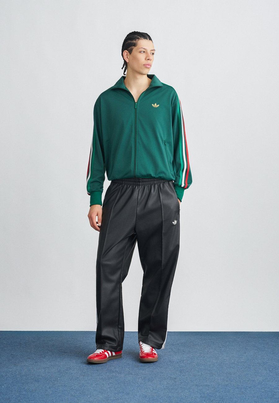 Толстовка Adidas Originals FIREBIRD, Team Dark Green/Bold Green/White/Dark Green — фото 2