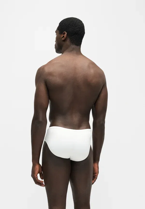 Плавки Emporio Armani Essential Slip Beachwear Swimming Briefs, белый — фото 3