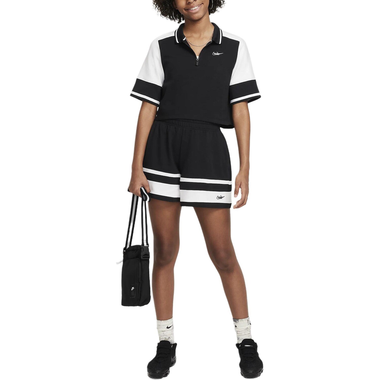 Футболка женская черная/белая Nike — фото 3