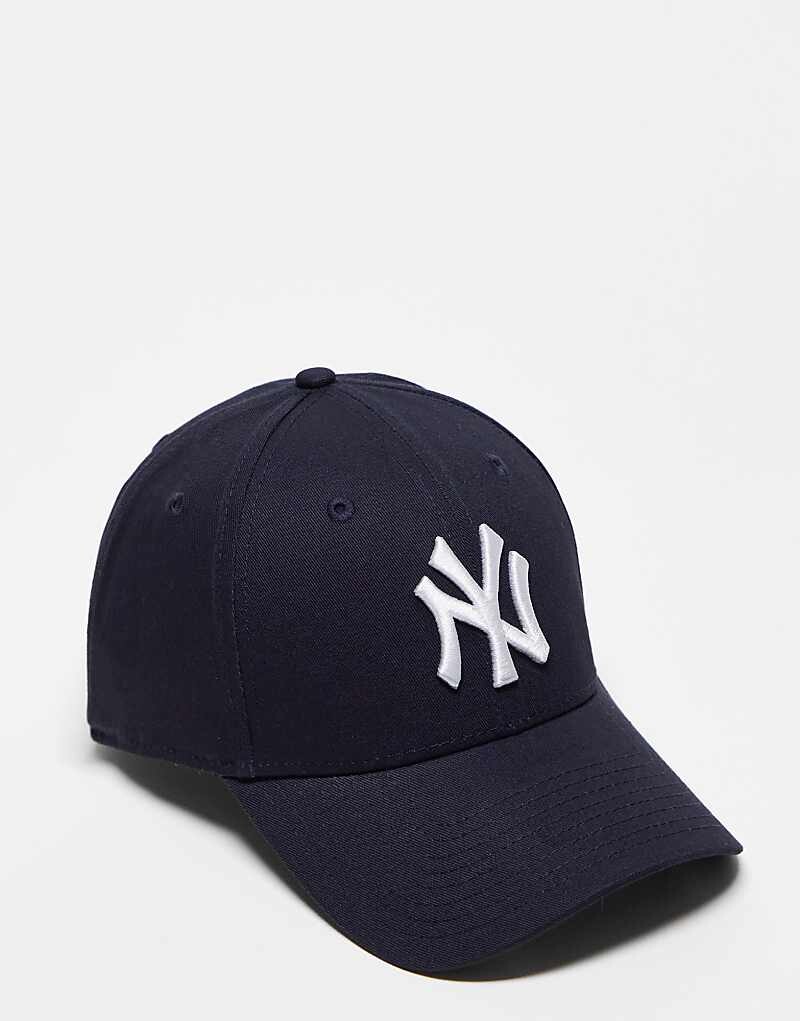 

Темно-синяя кепка New Era 9Forty NY Yankees