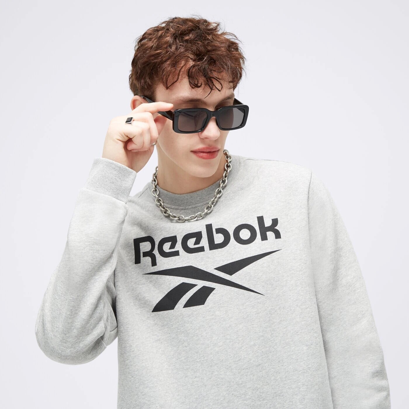 

Свитшот Reebok Identity с логотипом, серый