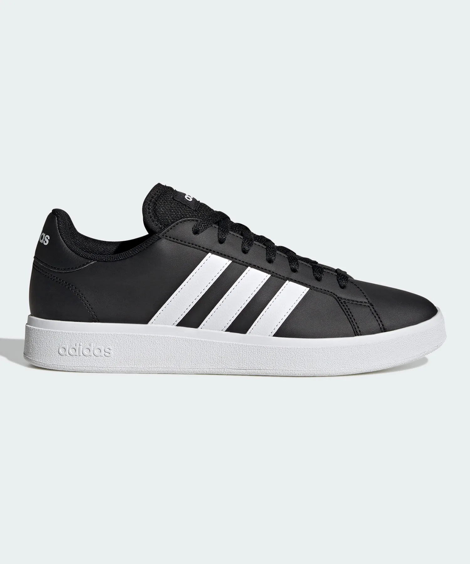 Кроссовки из переработанных материалов GrandCourt TD adidas Lifestyle черно-белые