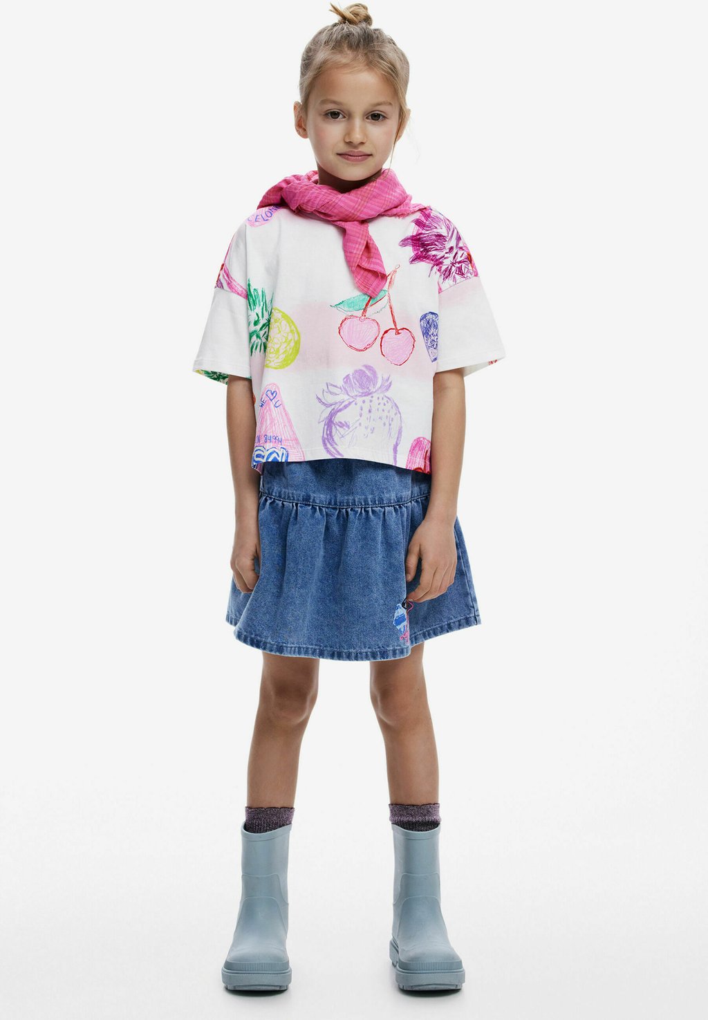 

Футболка с принтом Desigual, белый