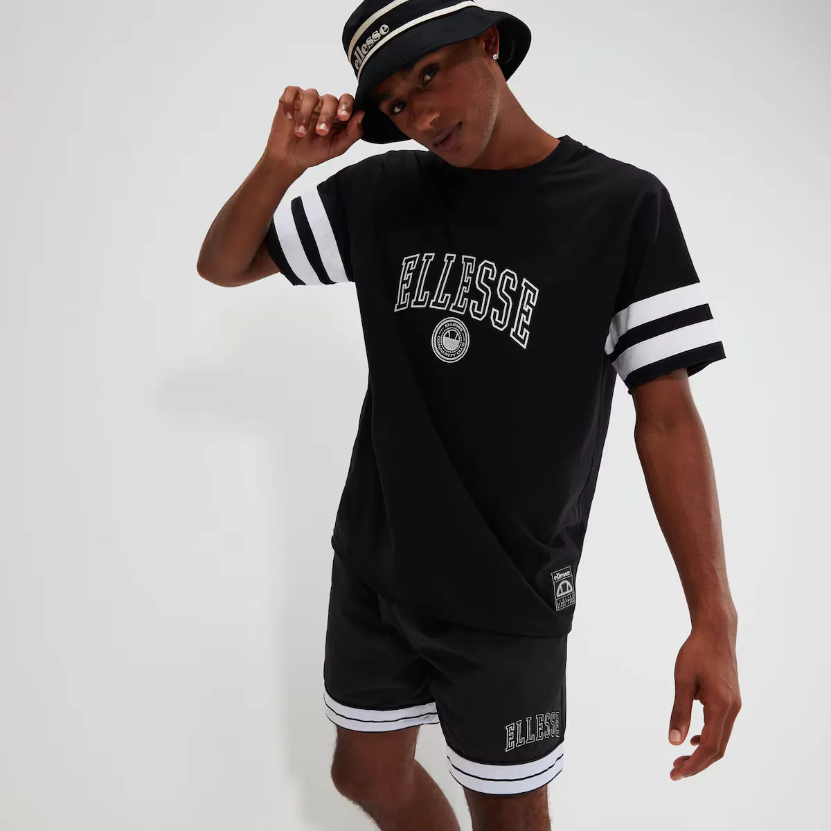 

Мужская футболка Slateno Ellesse, чёрный
