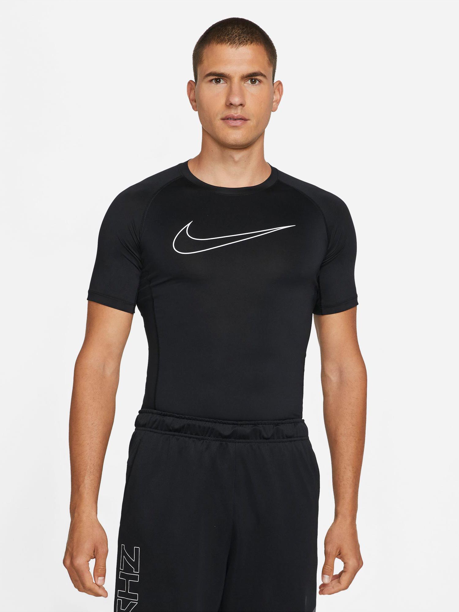 

Футболка Nike Team M NP DF TIGHT, черный