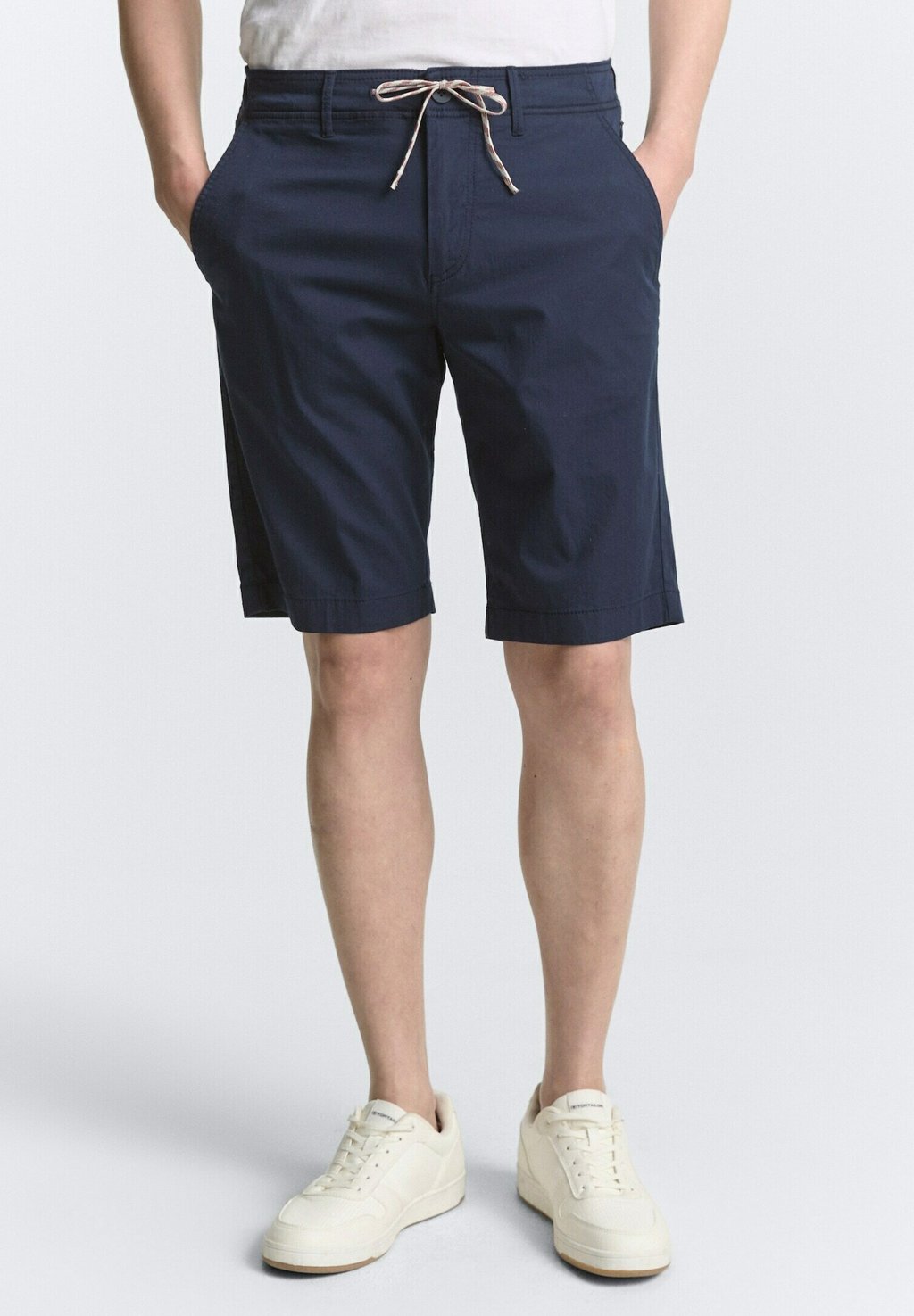 

Шорты LIGHTWEIGHT MIT KORDELZUG TOM TAILOR, темно-синий