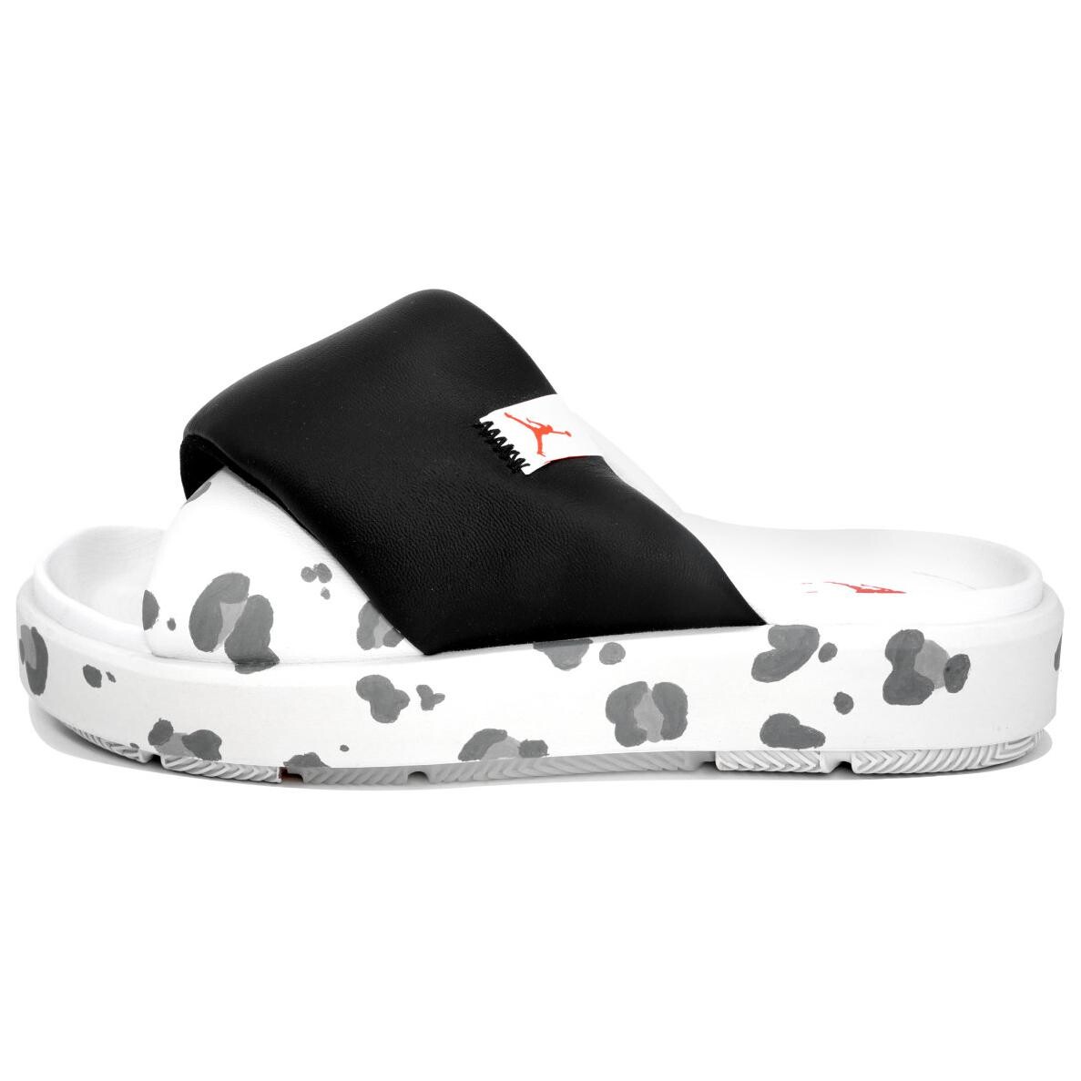 

Шлепанцы Sophia Slide женские белые Jordan