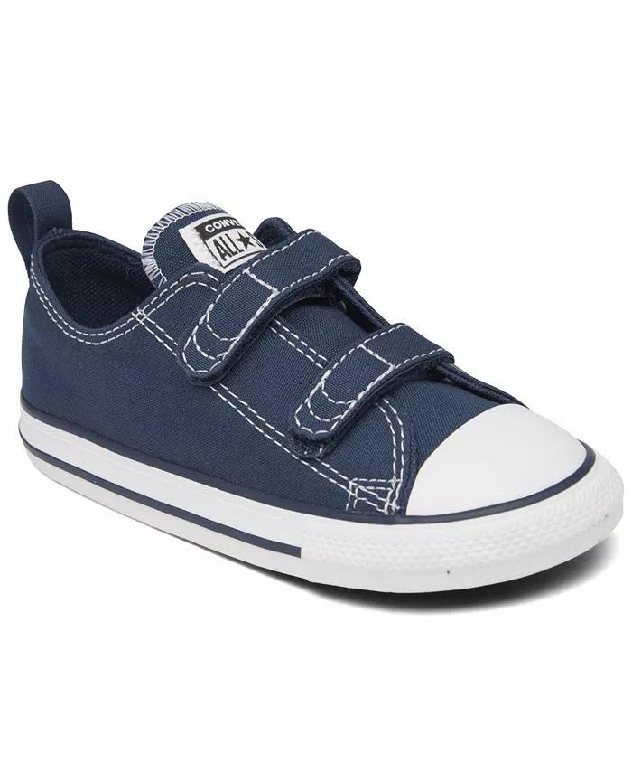 

Детские кеды Chuck Taylor All Star Ox 2V с регулируемой застежкой на липучке, повседневные, от Finish Line Converse, мультиколор