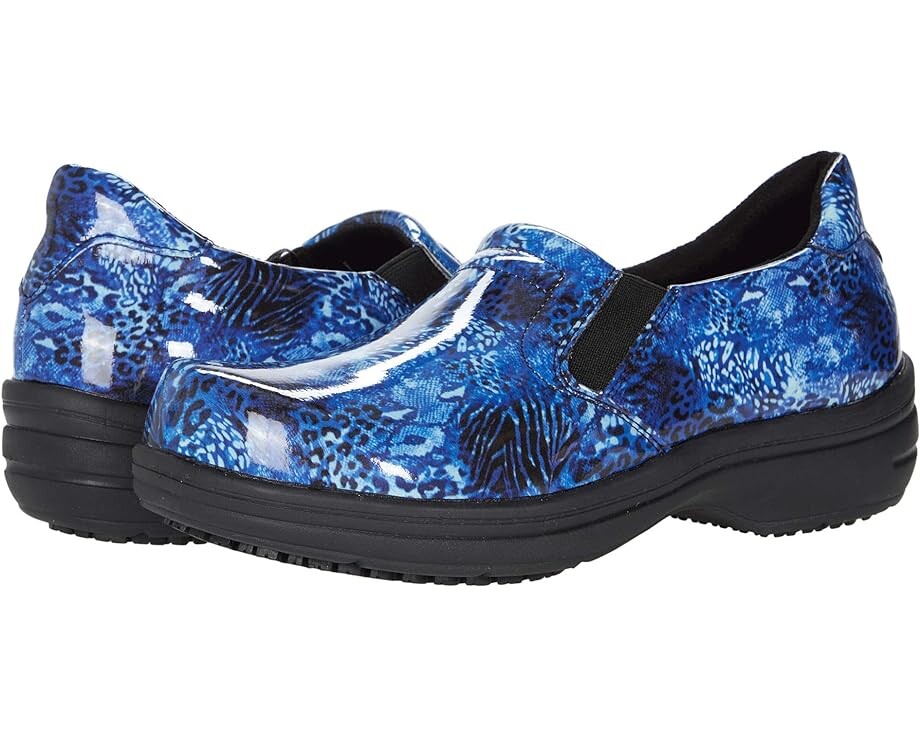 

Сабо Easy Works by Easy Street Bind, цвет Blue Animal Print Patent