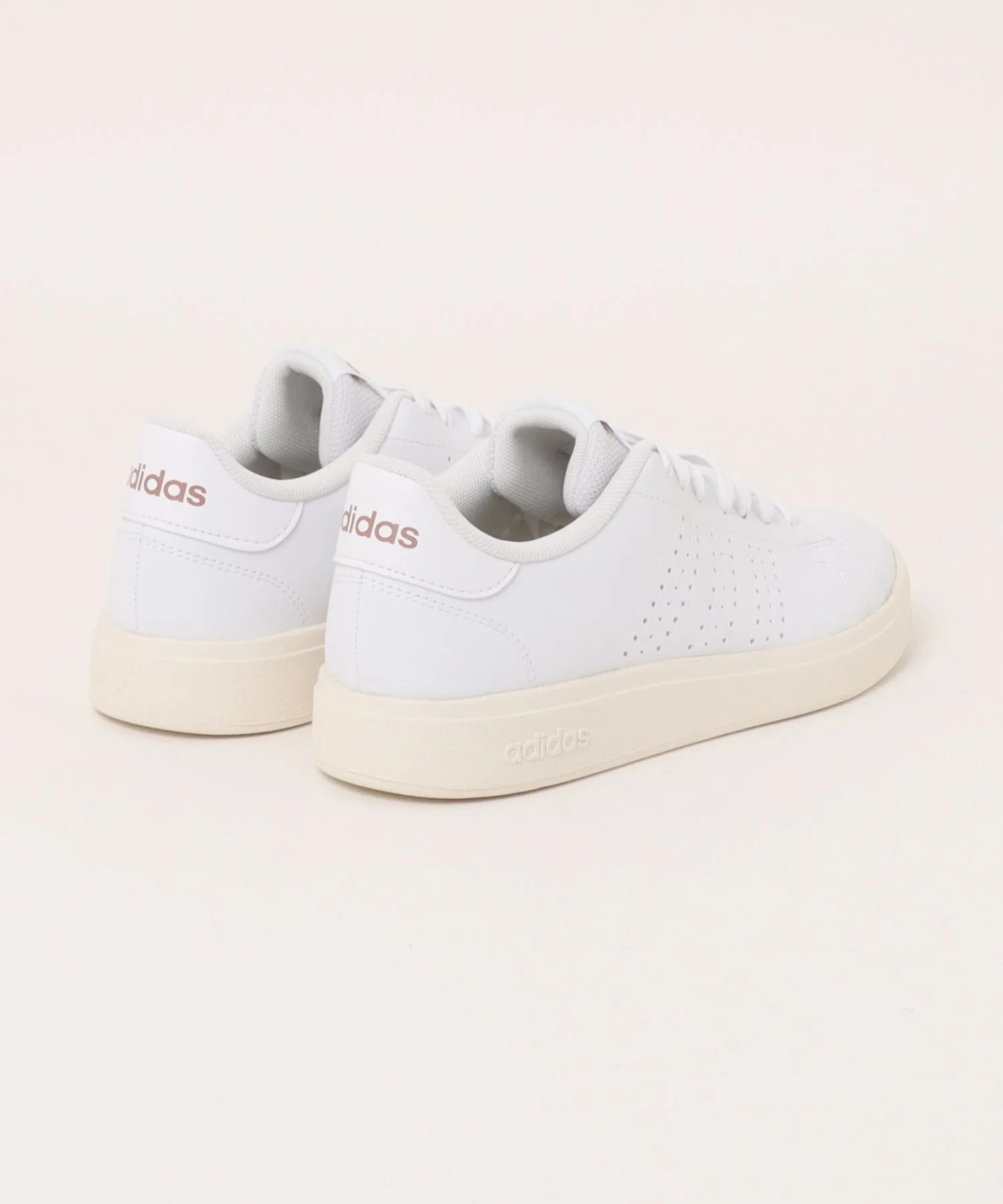 Мужские кроссовки из синтетической кожи ADVANCOURT BASE 2.0 U adidas черные — фото 2
