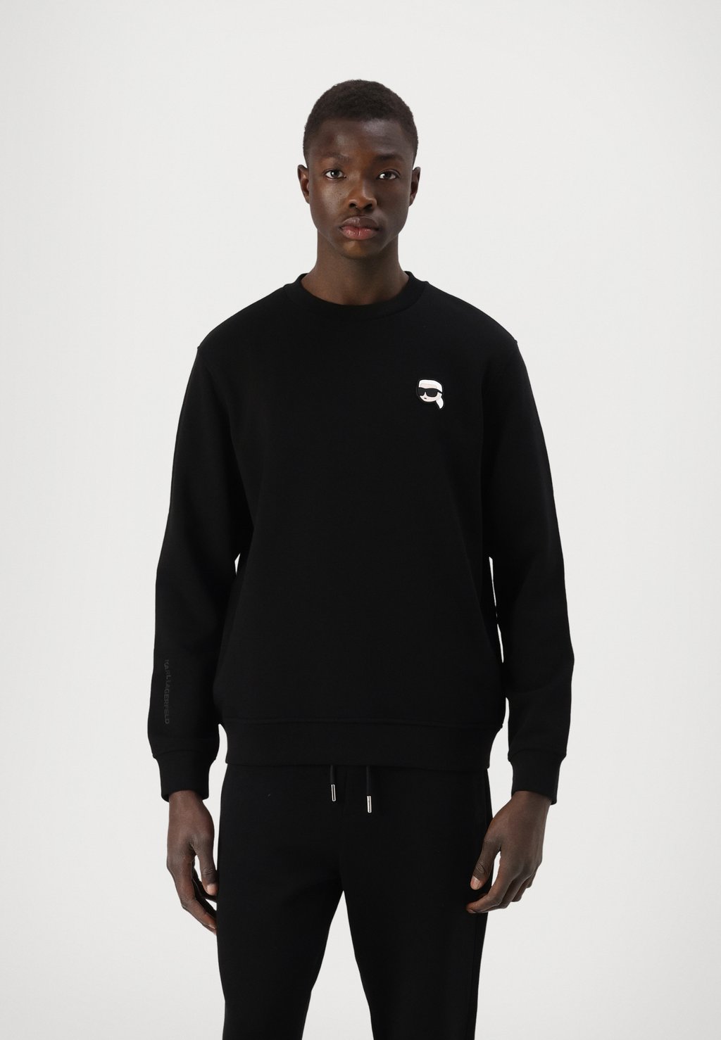 

Толстовка CREW NECK KARL LAGERFELD, черный