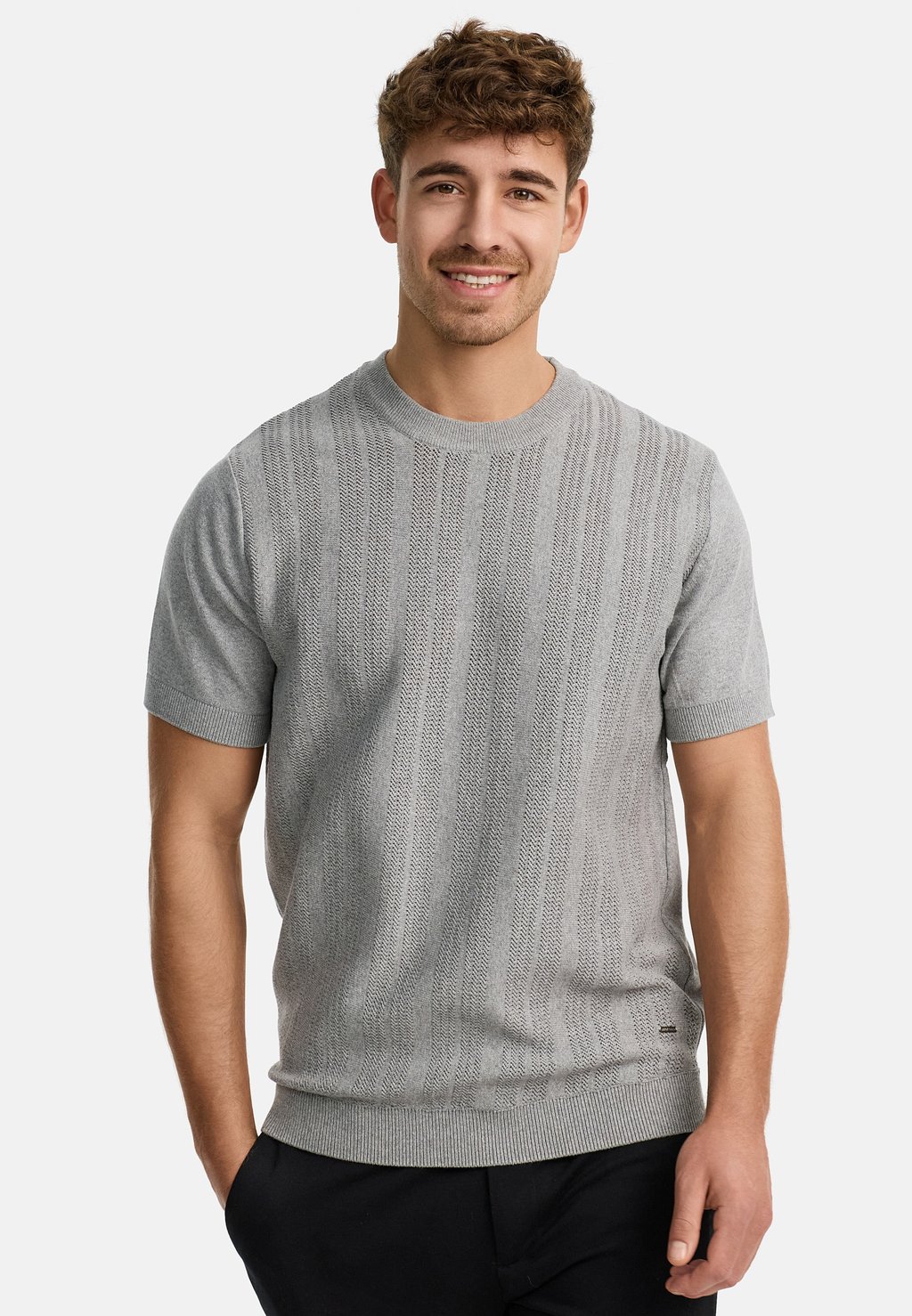 

Базовая футболка INDICODE JEANS, серый