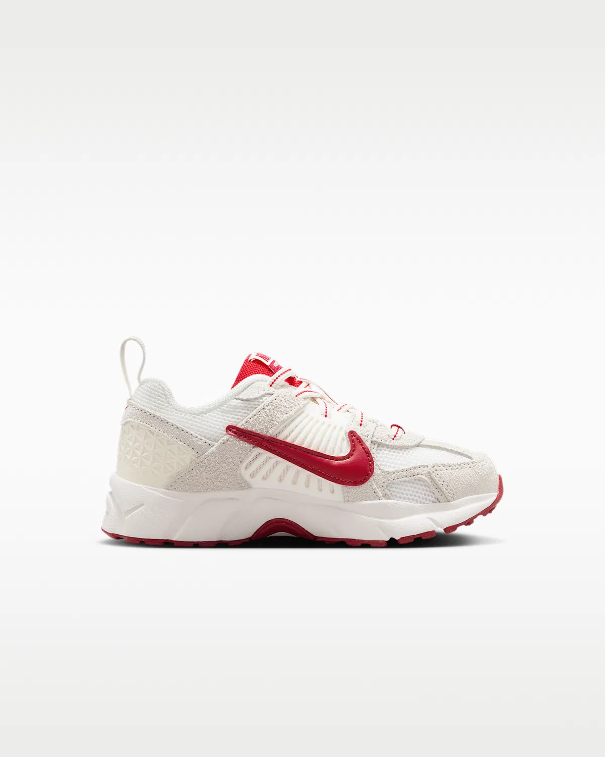 Детские кроссовки Nike Vomero 5 SE, Sail/Team Crimson/University Red — фото 3