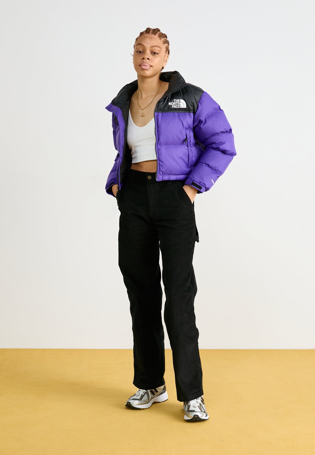 

Пуховик NUPTSE SHORT JACKET The North Face, фиолетовый