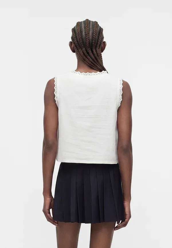 Топ с вышивкой и завязками спереди Gap, new off white, новый цвет слоновой кости — фото 3