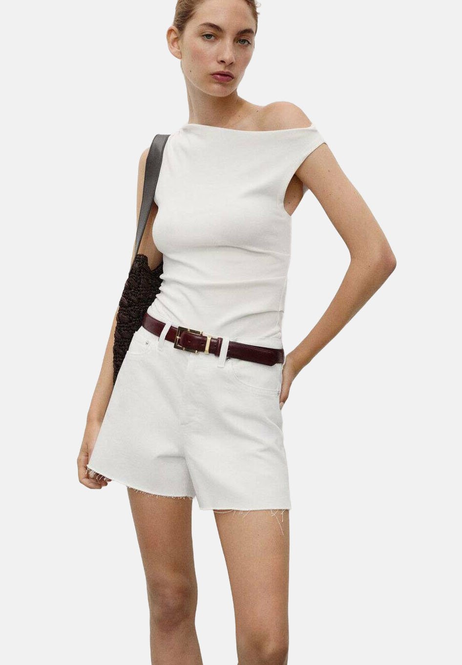 

Джинсовые шорты WITH FRAYED HEM Mango, белый