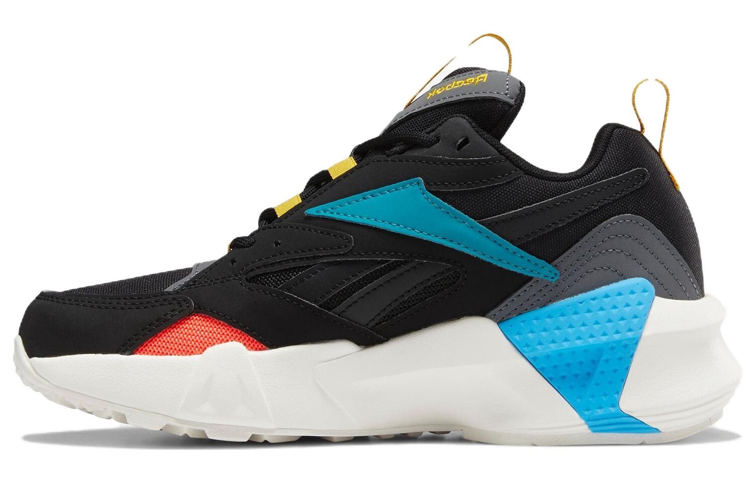 

Женская обувь Reebok Aztrek Lifestyle