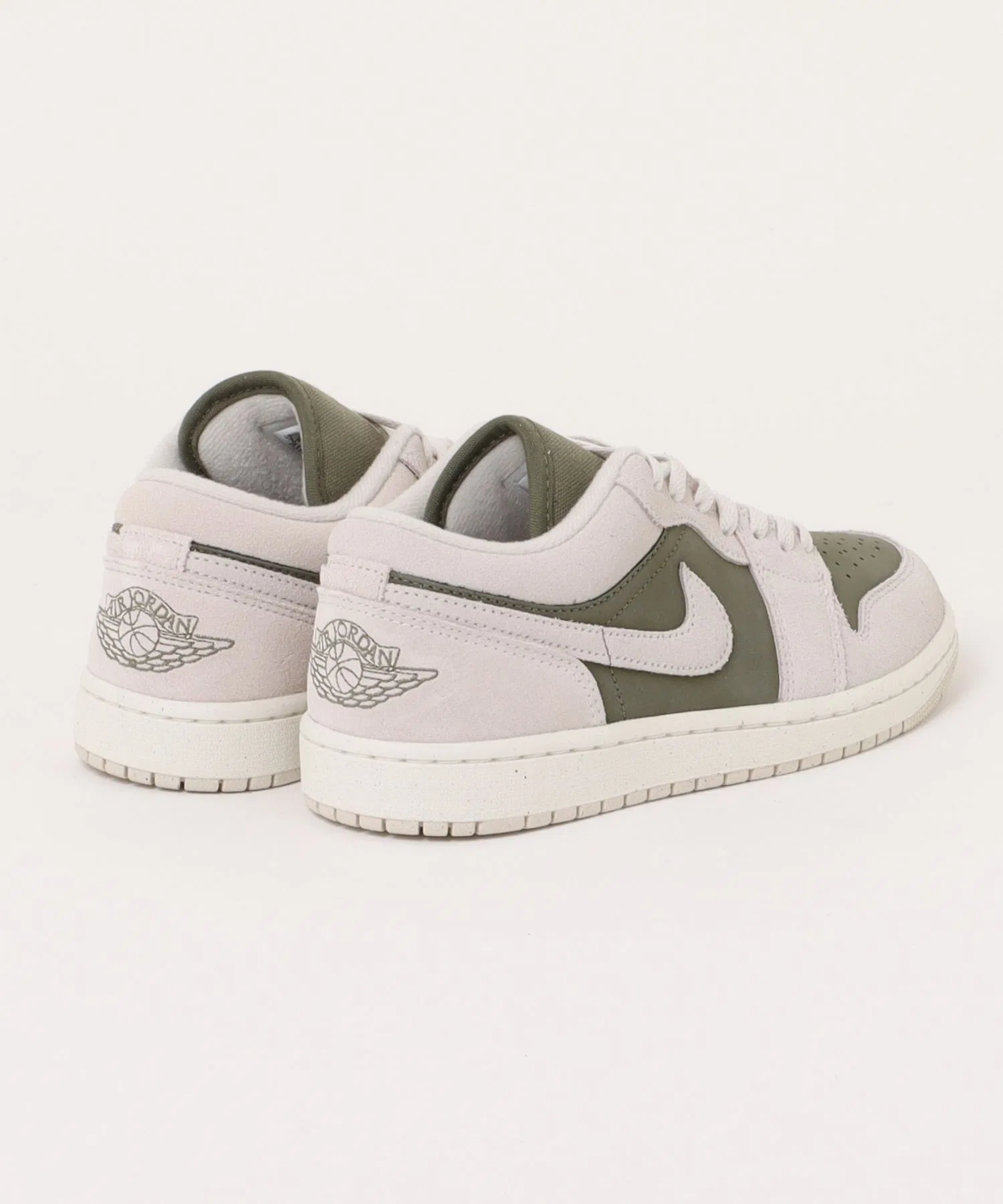 Мужские кроссовки JORDAN BRAND AIR JORDAN 1 LOW SE — фото 2