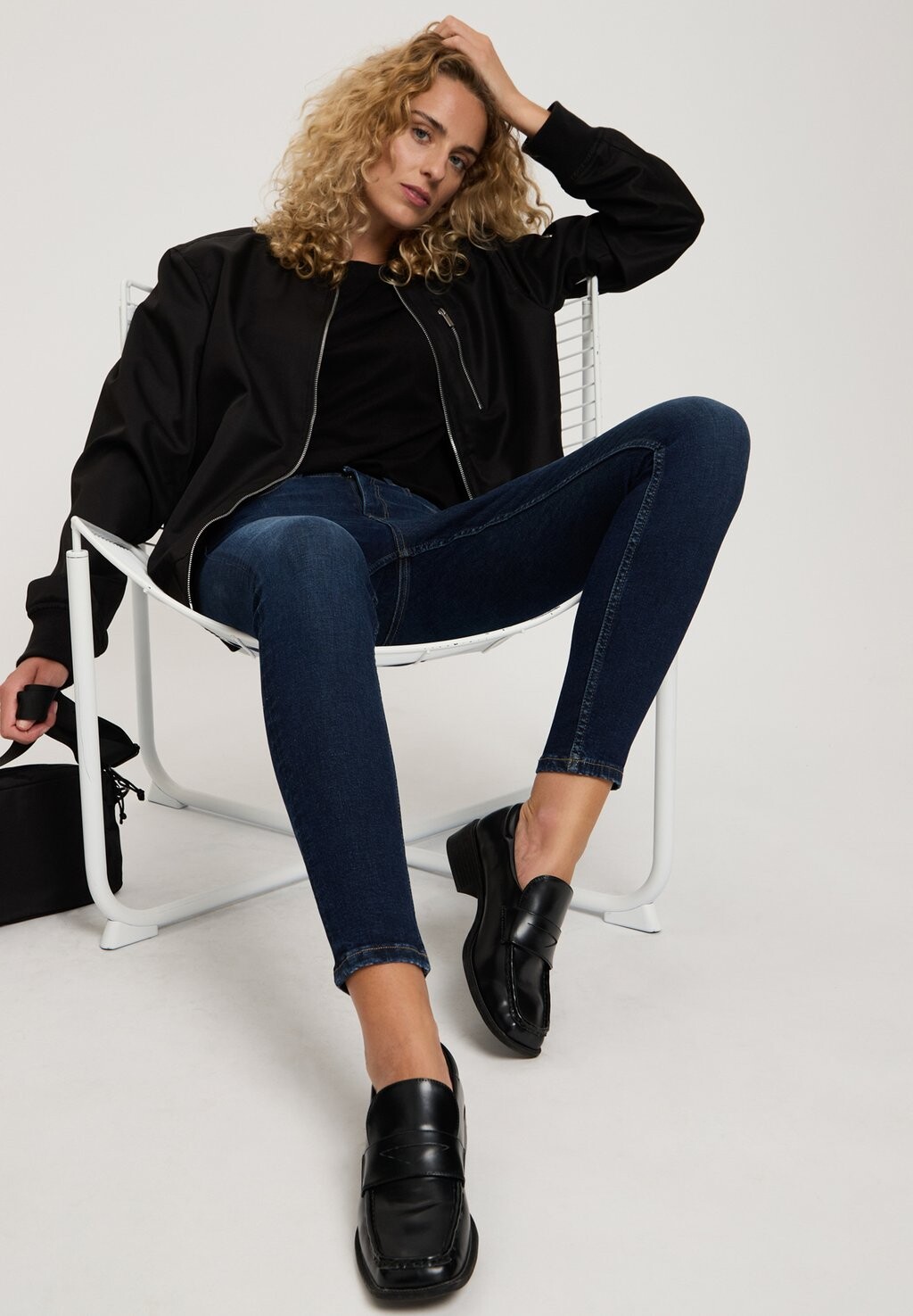 

Джинсы облегающие JUDY Cross Jeans, темно-синий