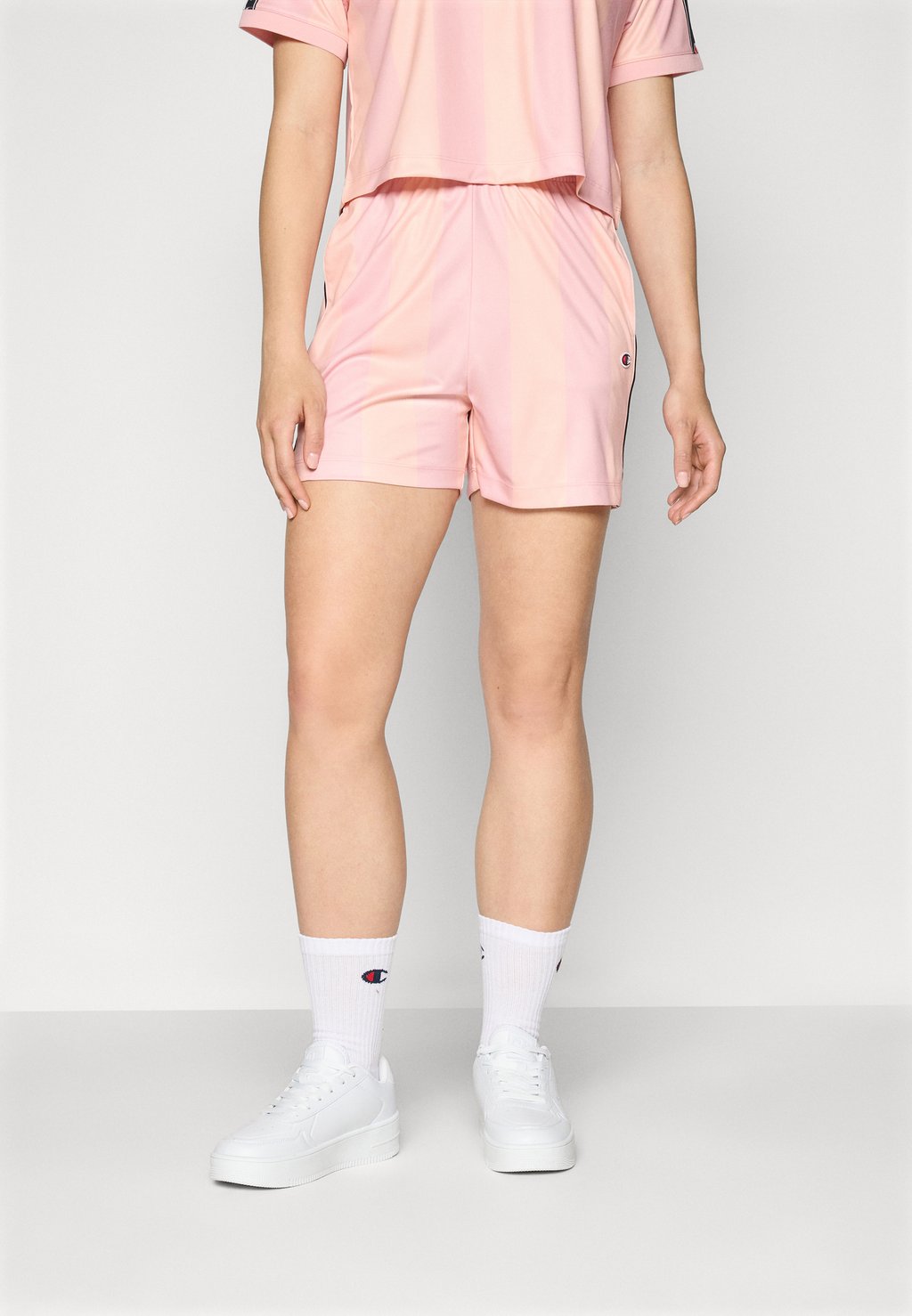 

Спортивные шорты HERITAGE SHORTS Champion, фуксия