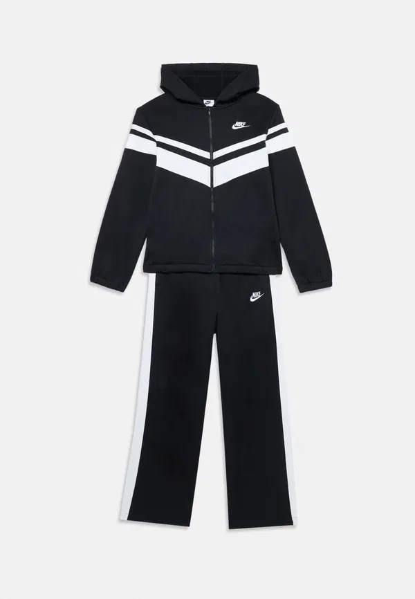 Костюм спортивный Nike Sportswear, черный/белый